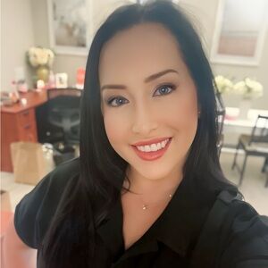 Meet your Posher, Kimberly